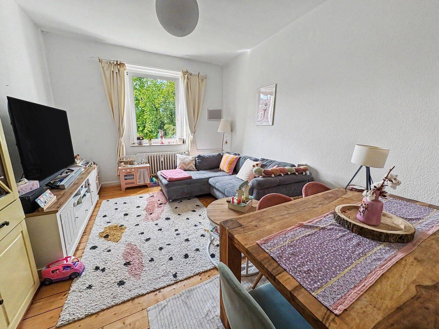 2,5-Zimmer-Altbauwohnung mit Balkon in Bochum, 44789 Bochum (Altenbochum Ehrenfeld Innenstadt Weitmar Wiemelhausen)