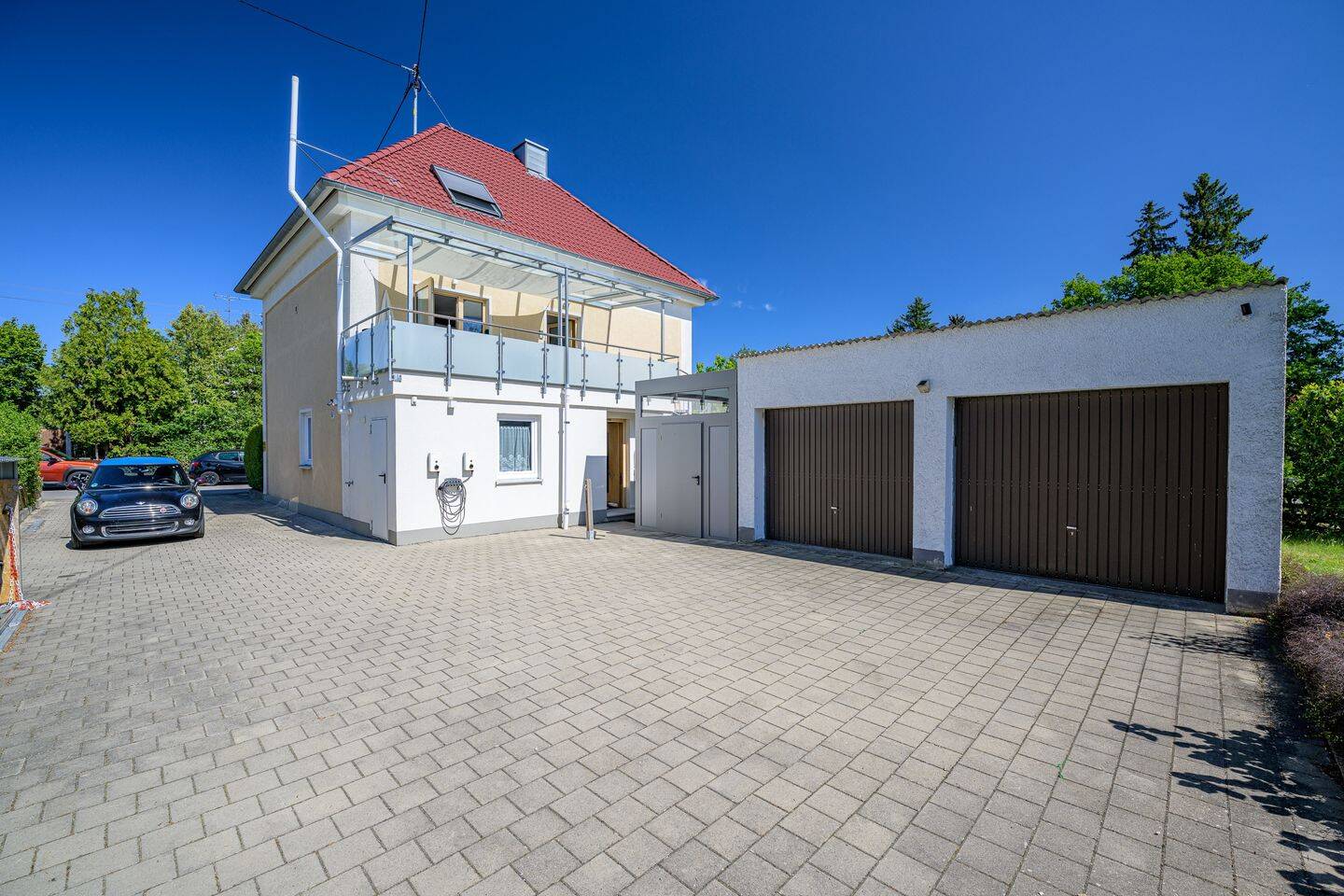 Wie neu: Kernsaniertes 2-Familienhaus mit viel Platz!, 89250 Senden