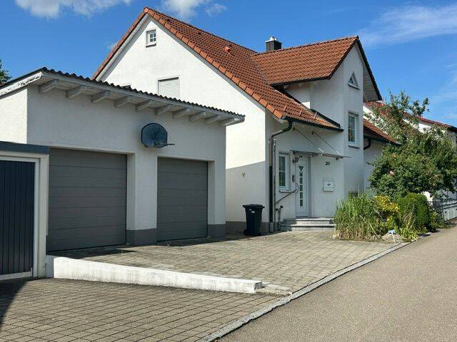 ***Ortsrandlage***Fotovoltaik, Batterie + Wallbox***, 89168 Niederstotzingen