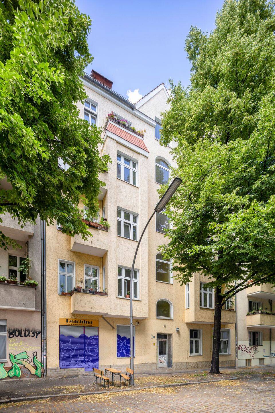 Großzügige 3-Zimmer-Altbauwohnung im Erdgeschoss in begehrter Neuköllner Lage nahe Maybachufer!, 12047 Berlin (Neukölln Kolonie Freie Stunde)