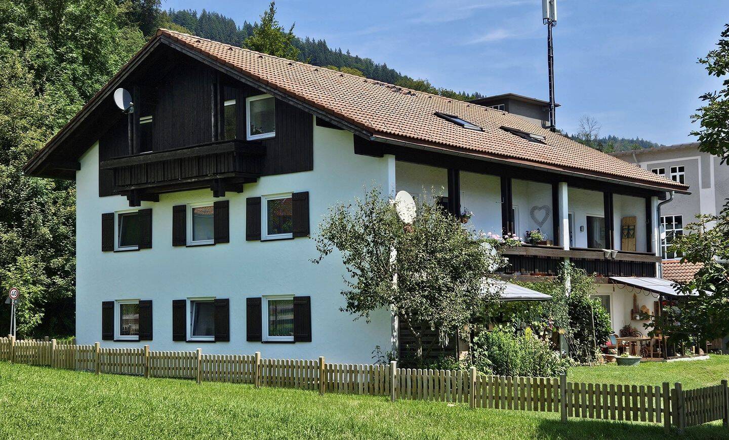 Mehrfamilienhaus in Oberstaufen – 6 Wohneinheiten – Vermietet – Provisionsfrei vom Eigentümer!, 87534 Oberstaufen