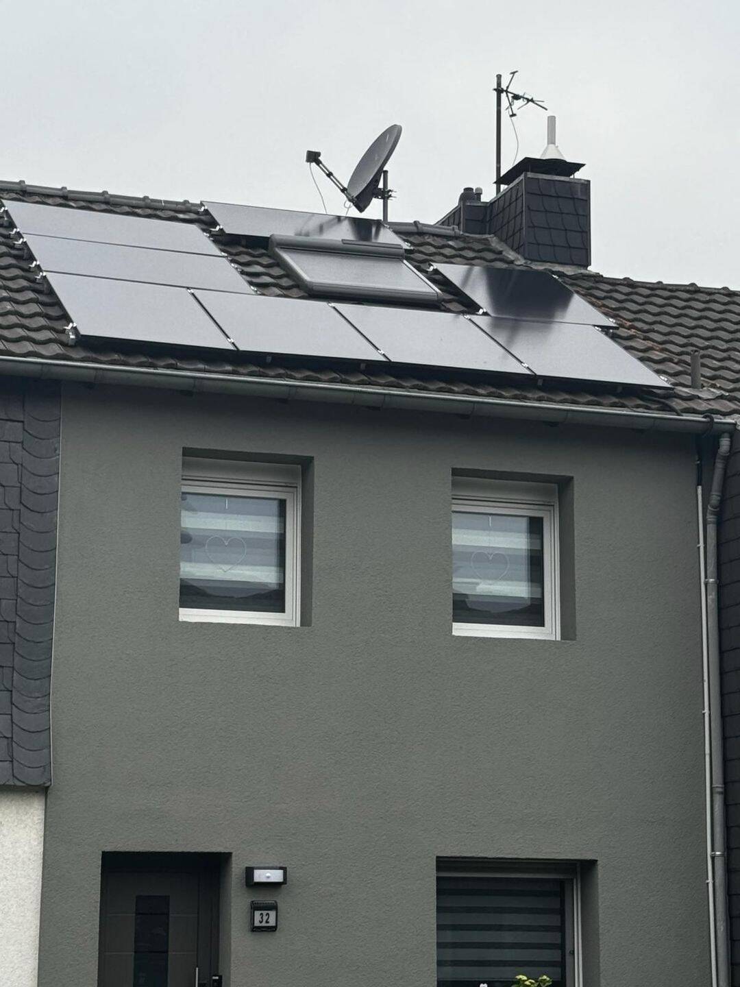Frisch renoviertes Reihenmittelhaus, 42549 Velbert