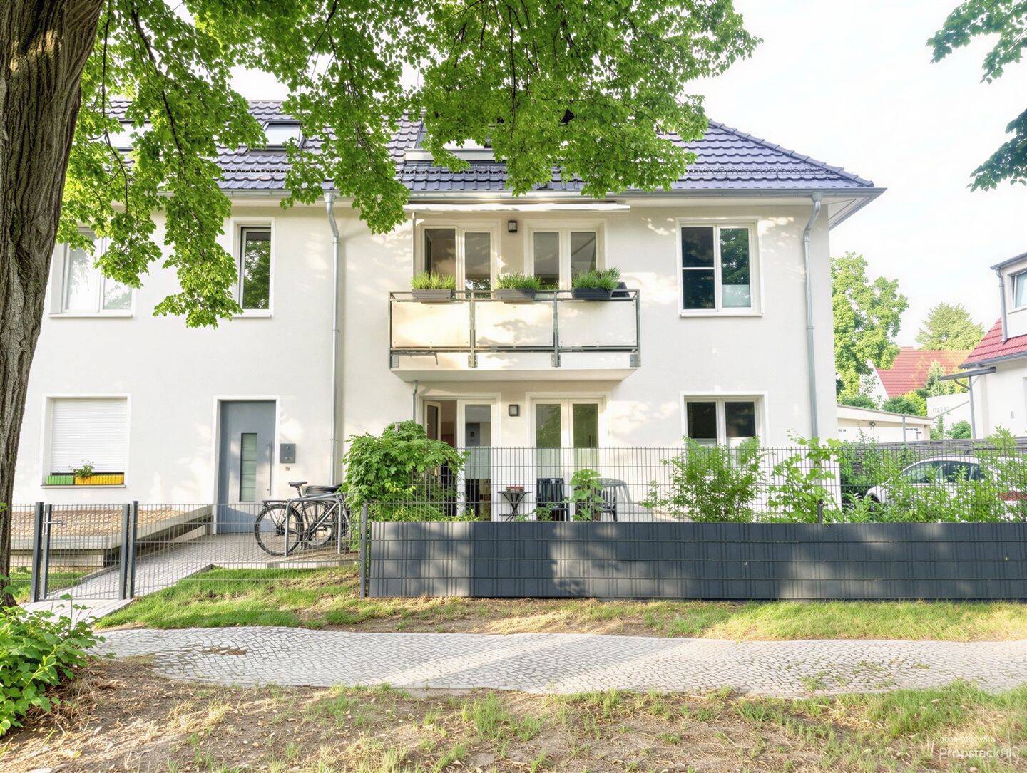 Vermietet & wertstabil – 3-Zimmer-Dachgeschosswohnung mit 4 % Rendite nahe Teltower Kanal, 14513 Teltow