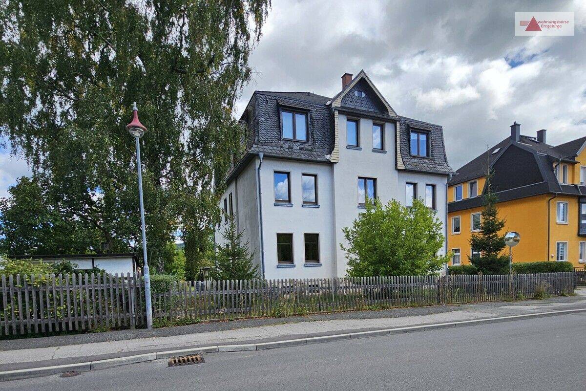 Ein Haus – viele Möglichkeiten – Sanierungsobjekt mit solider Substanz für IHR Projekt, 8315 Lauter-Bernsbach