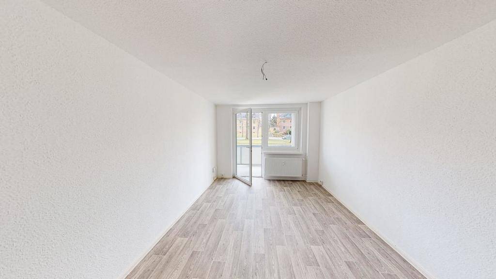 Ruhig gelegene Balkonwohnung mit Tageslichtbad – Chemnitz – Bild 1 von 1