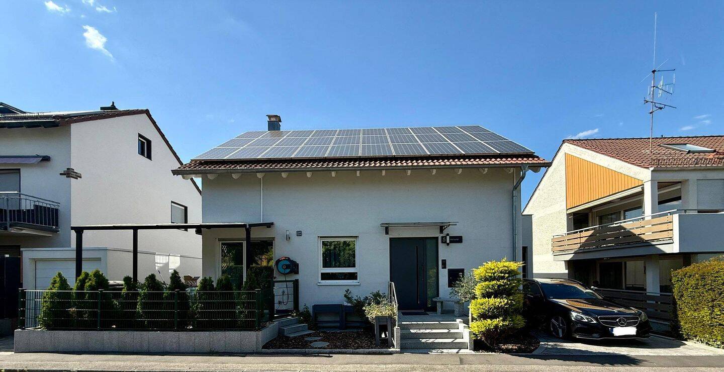 Exklusives 7-Zi.-Haus (195m²) mit eigener Sauna, Garage & Terrasse, 74081 Heilbronn (Horkheim Klingenberg Sontheim)