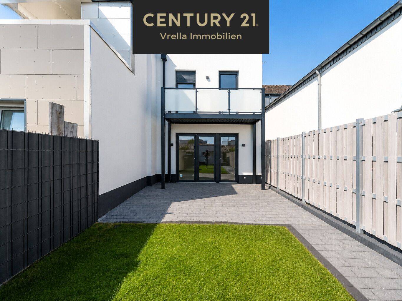 Modernes A+ Neubau-Reihenmittelhaus mit Wärmepumpe, Garage & Garten, 47574 Goch