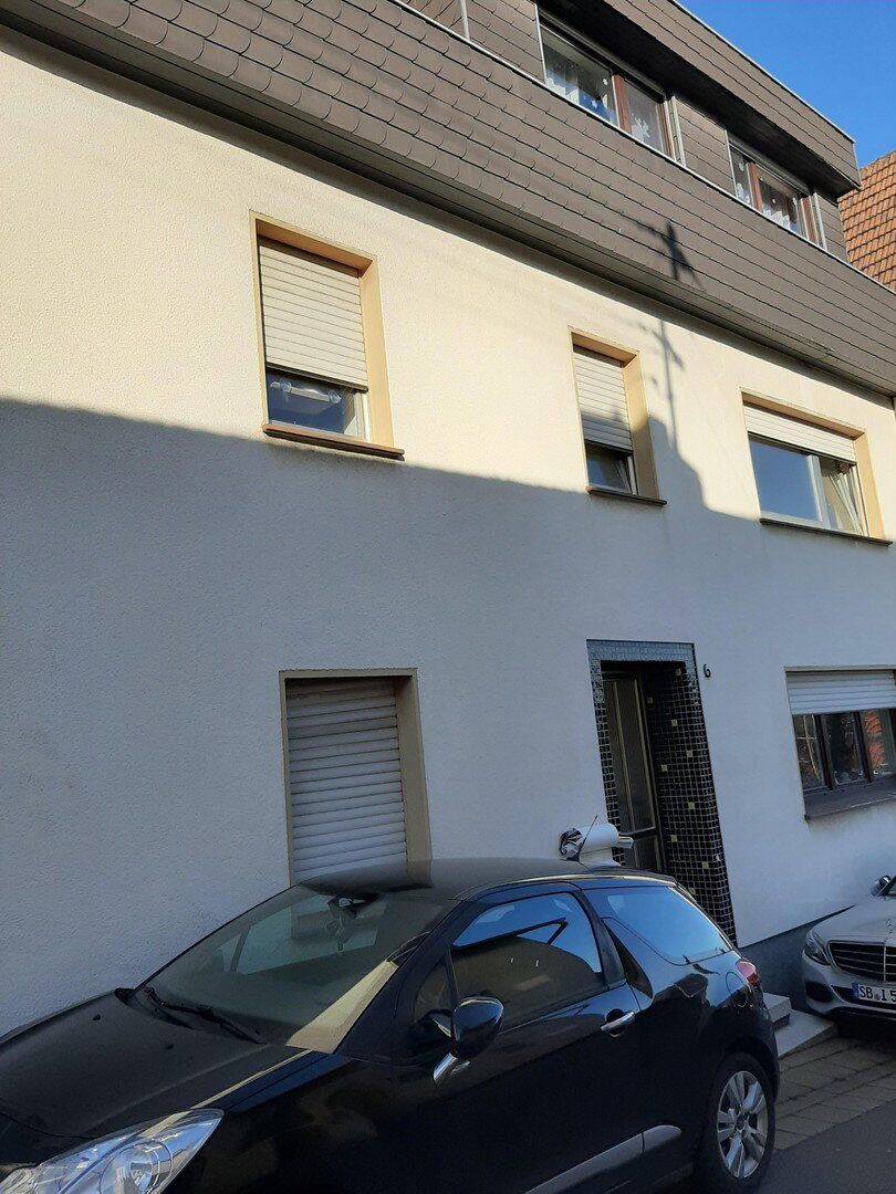 Attraktives 5- Parteienhaus, 66346 Püttlingen