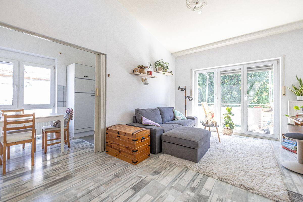 Solides Investment oder gemütliches Zuhause: 2-Zimmer-Wohnung clever geschnitten – in Blankenloch, 76297 Stutensee