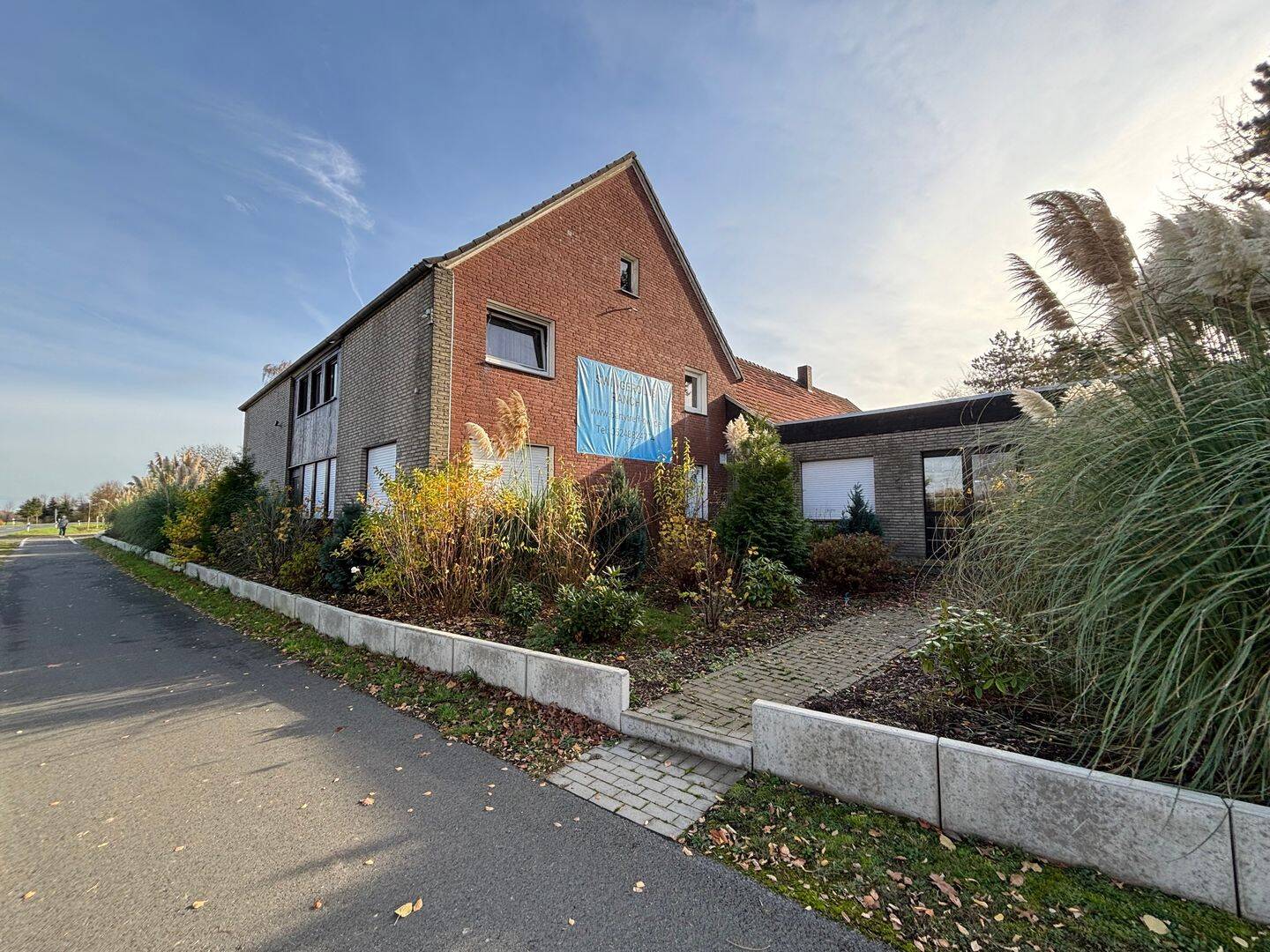 Gaststätte mit großem Grundstück in Langenberg, 33449 Langenberg