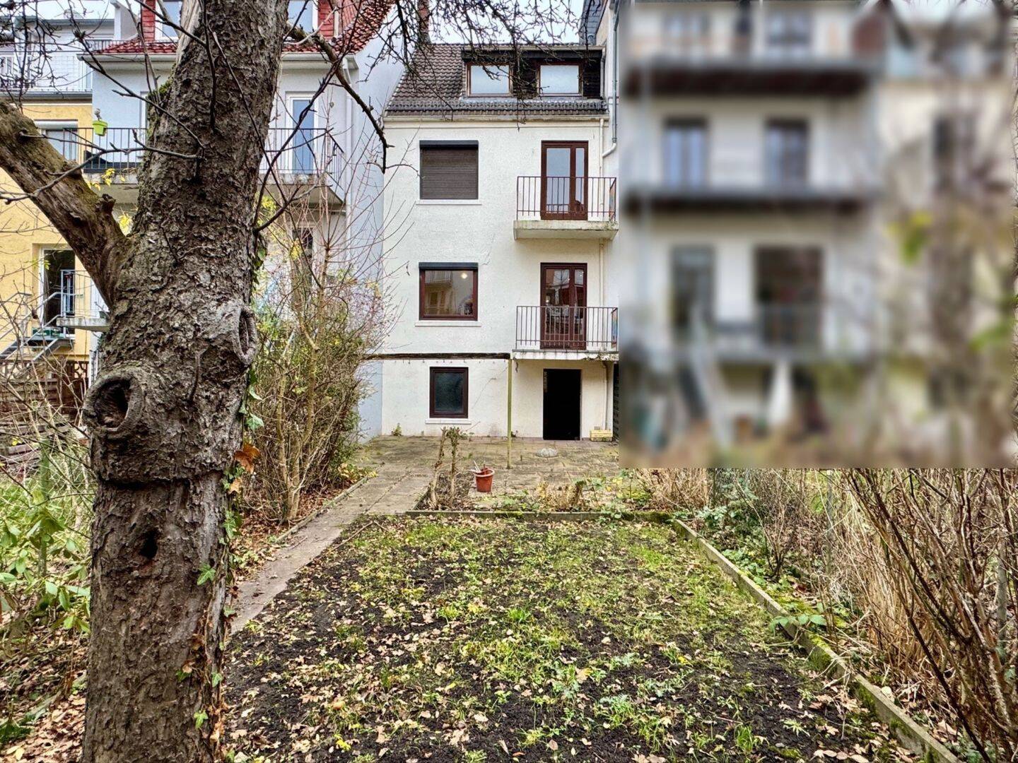 Reihenmittelhaus mit großem Garten in begehrter Lage in Bremen-Findorff – Seltene Gelegenheit!, 28215 Bremen (Bahnhofsvorstadt Findorff-Bürgerweide Regensburger Straße Weidedamm)