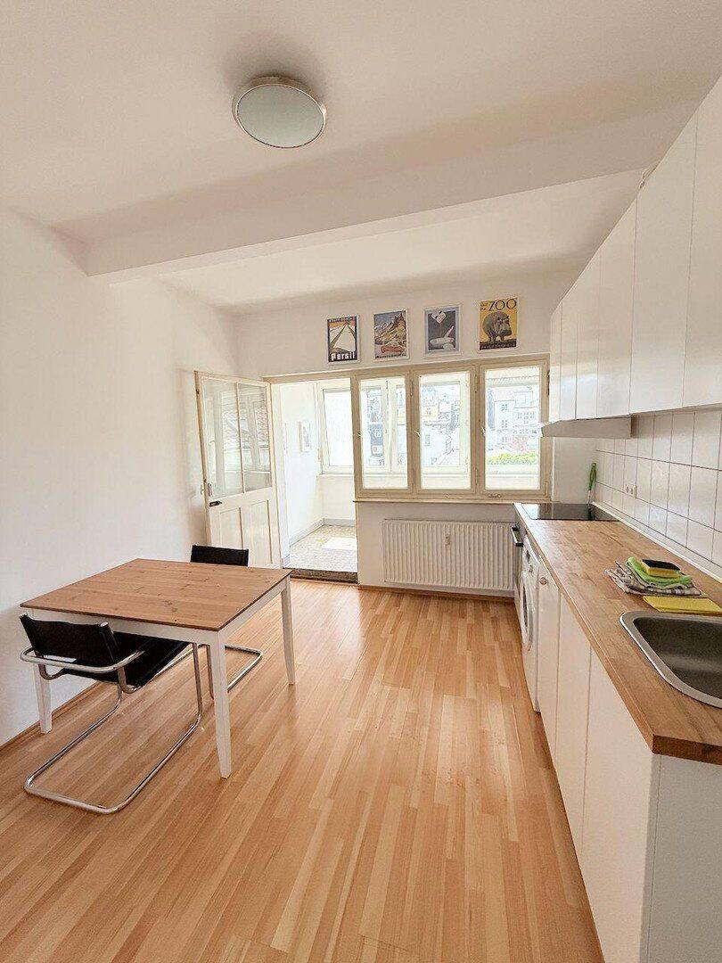 Bonn-Zentrum: 2,5-Zimmer-Wohnung mit Terrasse & Panoramablick, 1A-Lage Fußgängerzone, 53111 Bonn (Nordstadt Zentrum Südstadt)