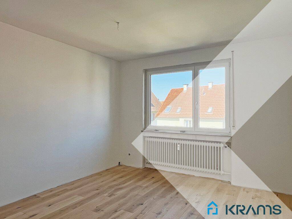 Frisch sanierte 3,5 Zimmer Wohnung in zentraler Lage Reutlingens!, 72762 Reutlingen