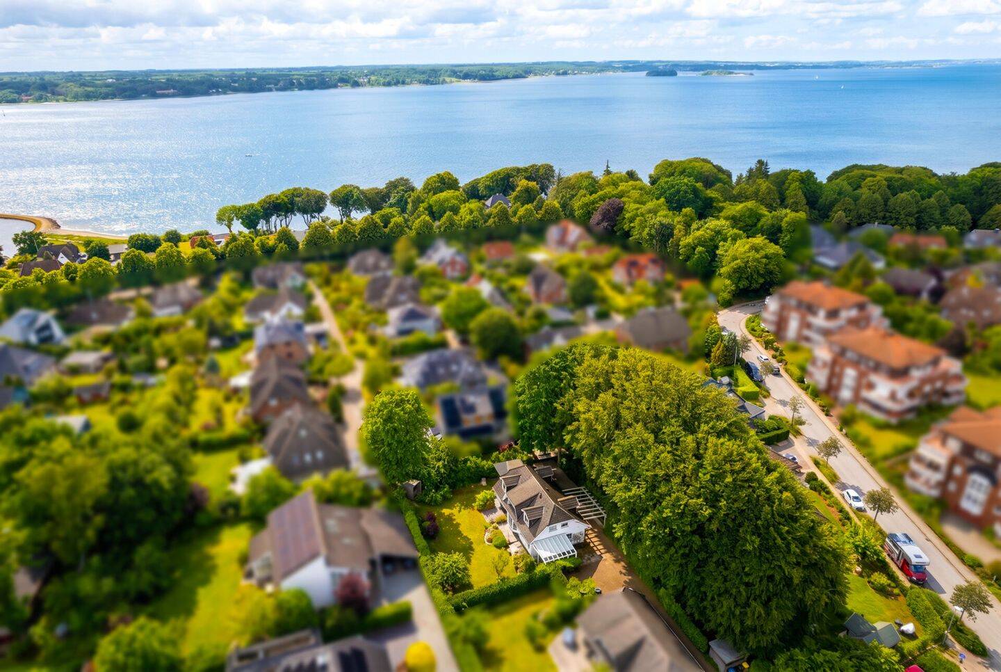 Solitüde: Gepflegtes Einfamilienhaus mit großzügigem Grundstück und Privatsphäre, 24944 Flensburg (Fruerlund Mürwik)