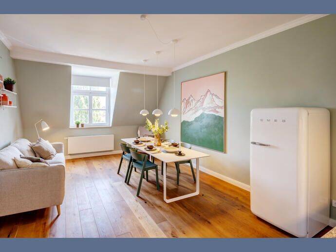Möbliert: Historischer Altbau mit modernem Wohnkomfort, 80634 München (Neuhausen-Nymphenburg)