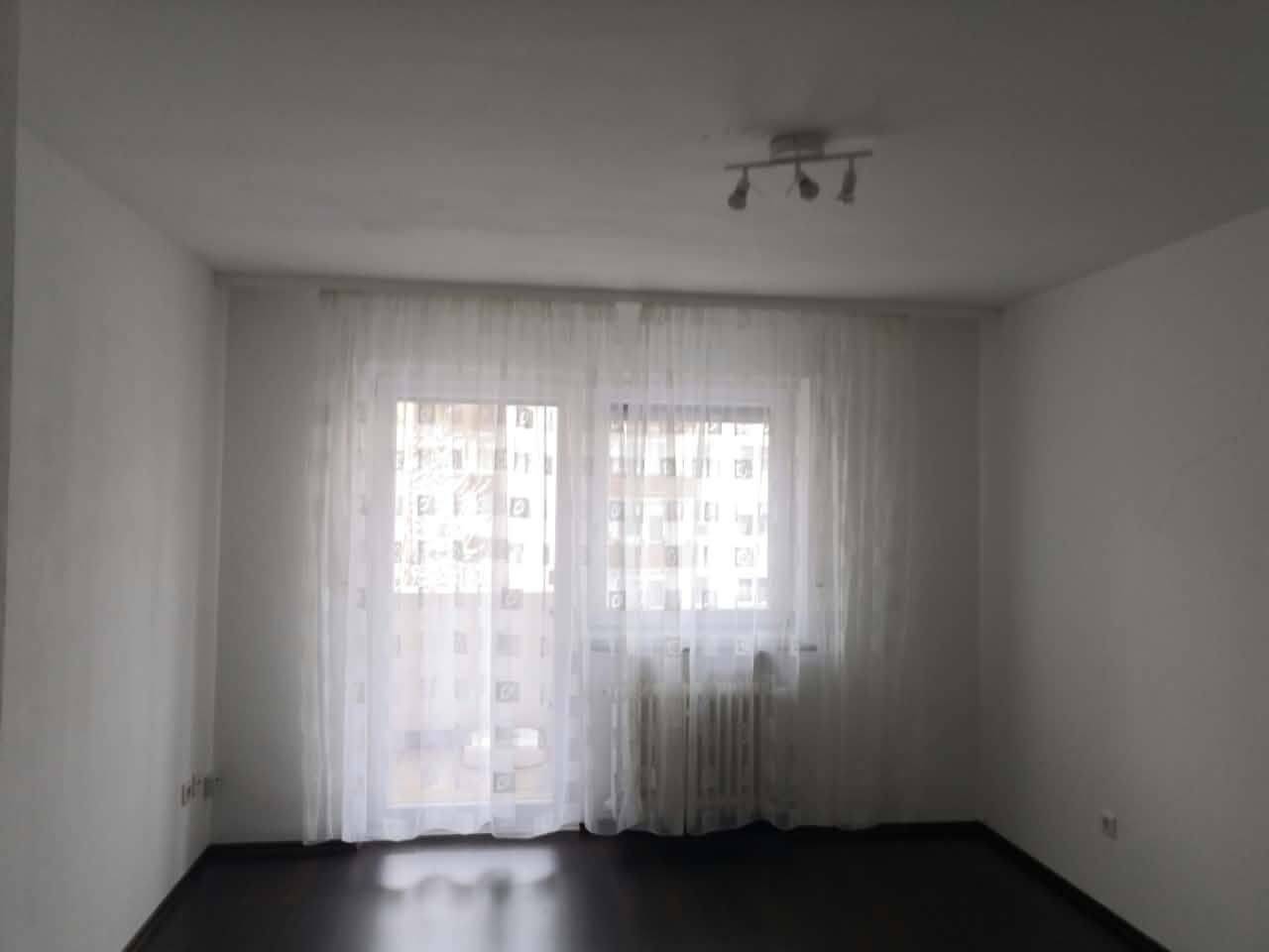 Sehr gepflegte 2-Zi-Whg mit Balkon von Privat, 90429 Nürnberg