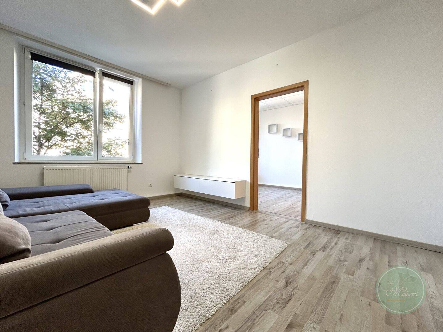 ** Ab in den SÜDEN * 2 Zimmer * ca. 67 qm * Balkon * gute Infrastruktur * opt. Teilmöblierung **, 90459 Nürnberg