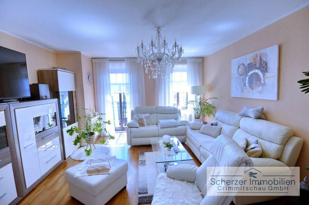 wunderschöne 3-Zimmer Wohnung mit Balkon im 1. OG der Ziegelstraße, Meerane, ab 01.10.2026 frei, 8393 Meerane