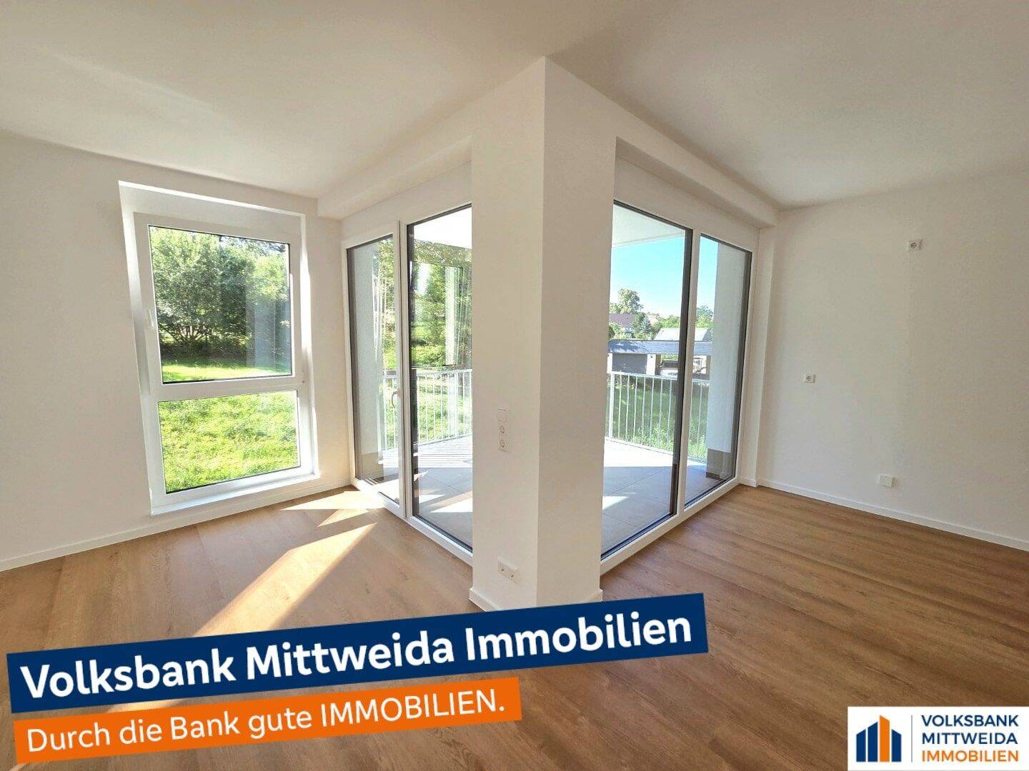 Erstbezug! Moderne 4-Zimmer Wohnung mit Garagenstellplatz, 9232 Hartmannsdorf