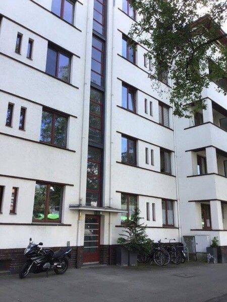 Hier will ich wohnen: 3-Zimmer-Altbau-Wohnung in Hannover-Buchholz, 30655 Hannover
