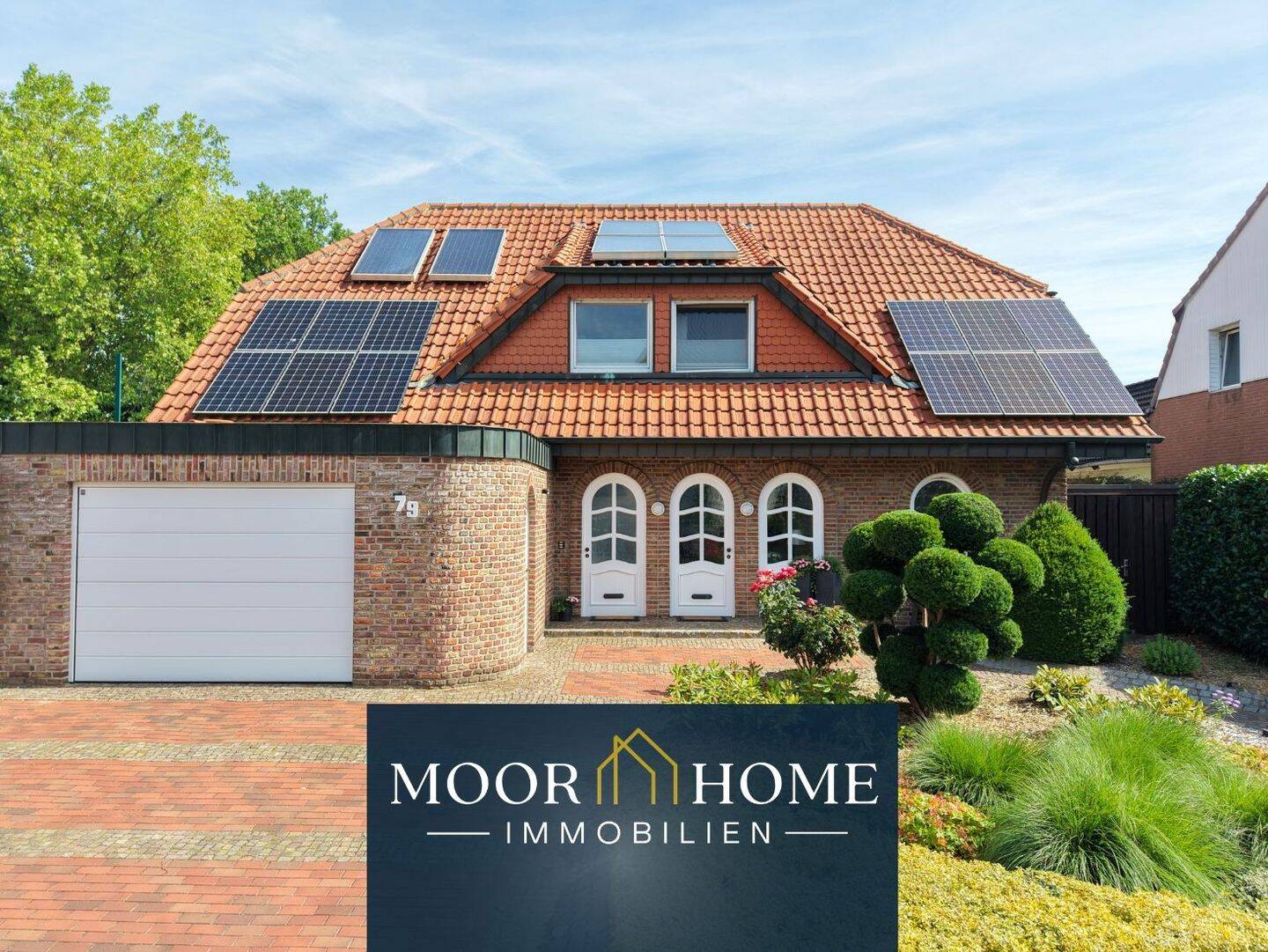 Großzügiges Einfamilienhaus mit Einliegerwohnungen auf 1.050 m² Grundstück in Gronau, 48599 Gronau (Westf.)