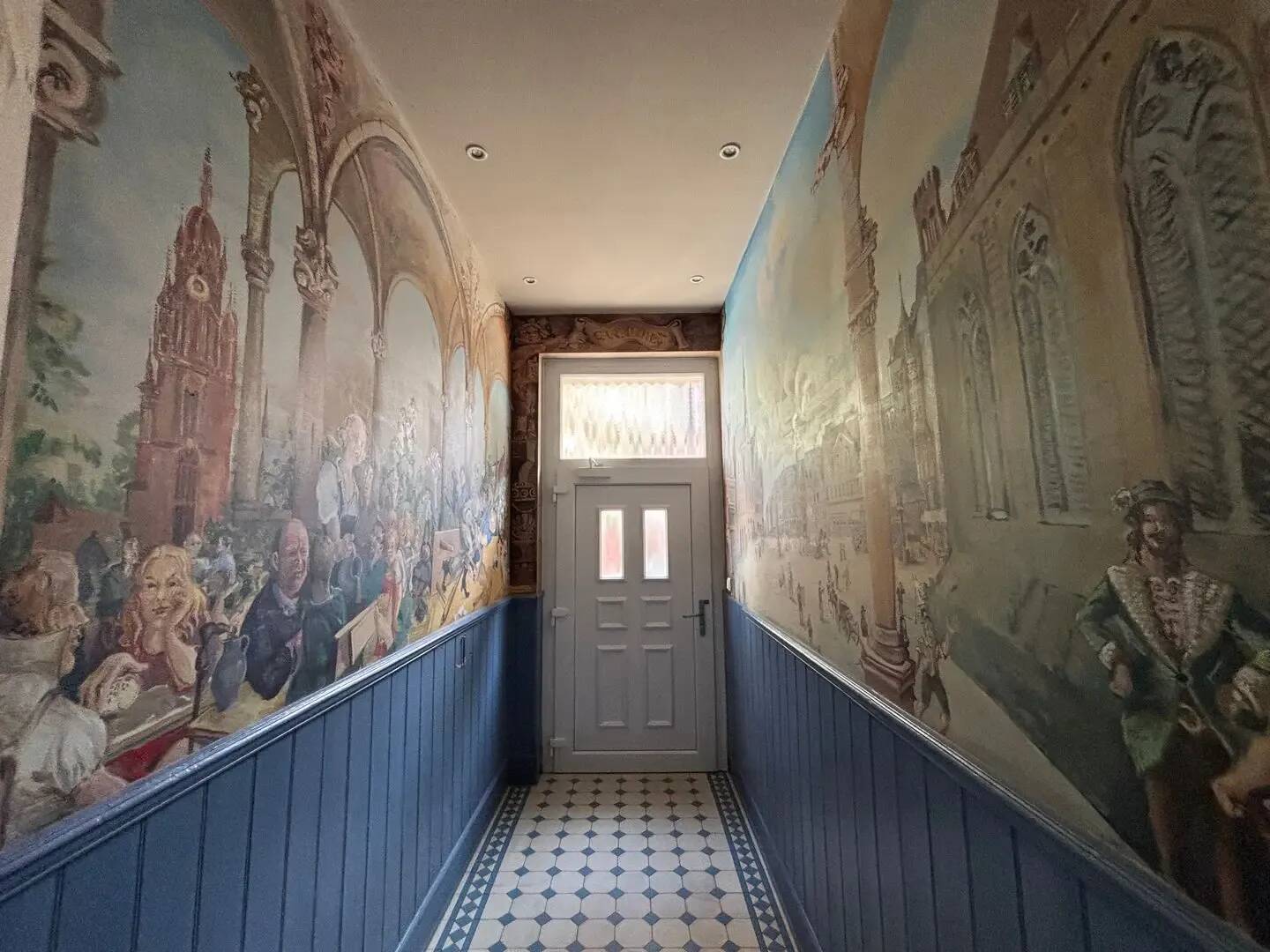 Kernsanierte 2-Zimmer-Wohnung mit Balkon, EBK & Parkett nahe Berger Straße (Frankfurt-Nordend/Bornheim), 60316 Frankfurt am Main (Nordend-Ost Nordend-West Ostend)