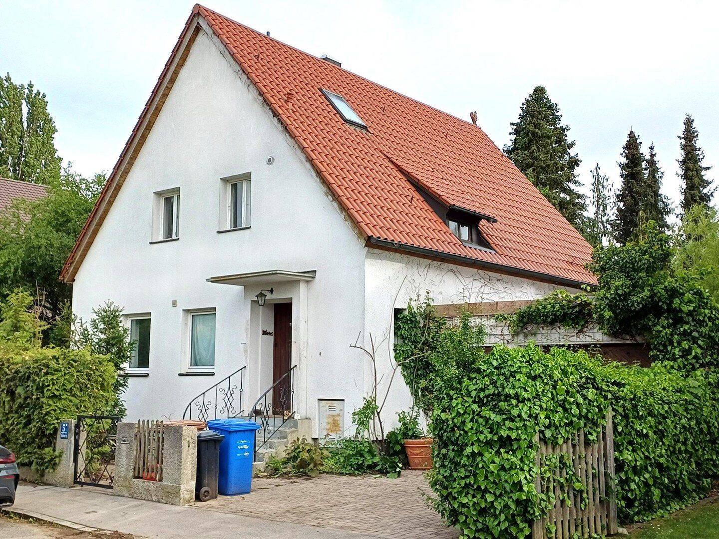 Ruhiges Haus in München Pasing auf großem Grundstück, 81241 München (Aubing-Lochhausen-Langwied Pasing-Obermenzing)