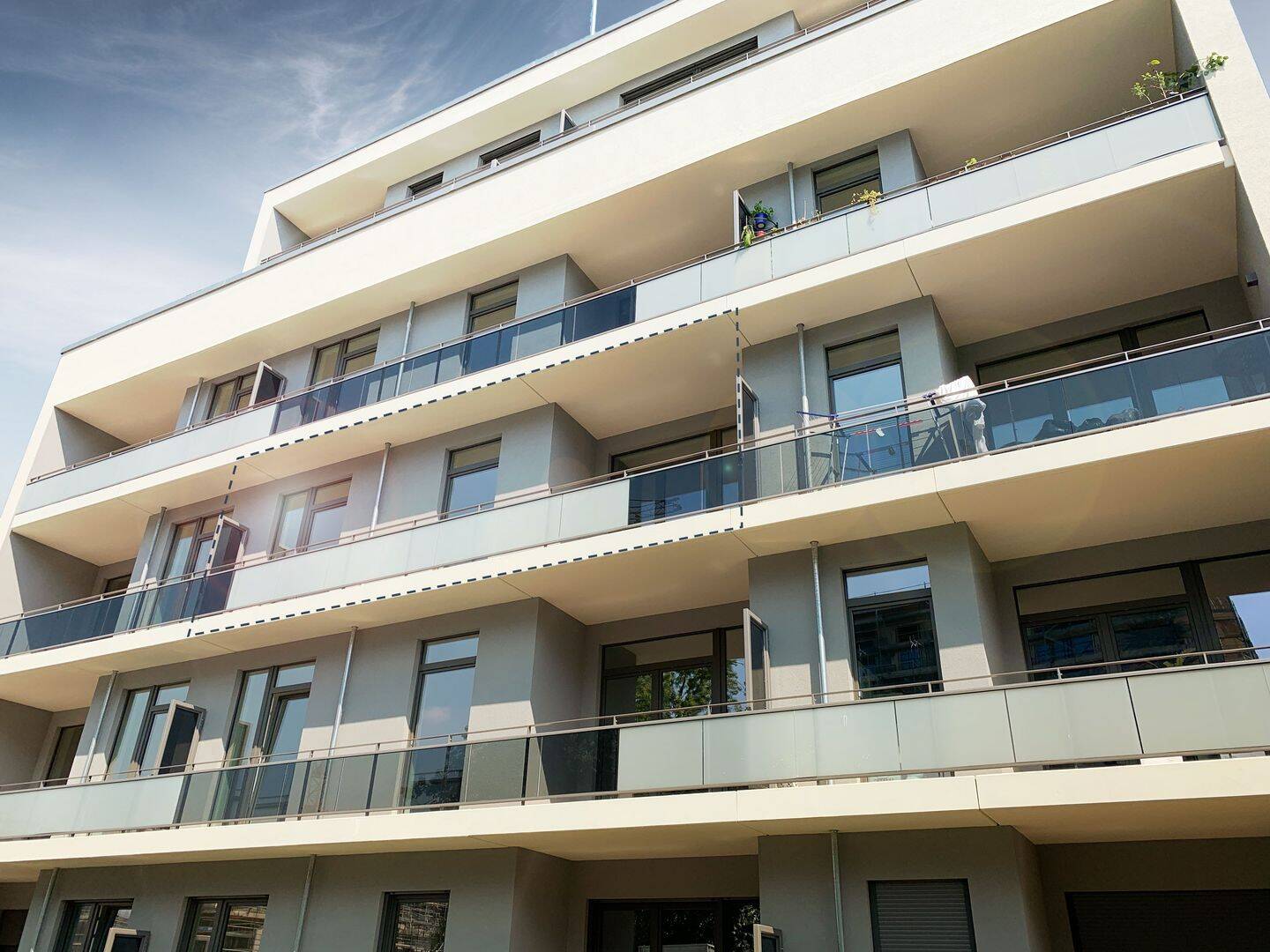 “Am Schlosspark” Exklusive Wohnung im 2. OG Richtung Westen mit Abendsonne!, 14059 Berlin (Charlottenburg-Wilmersdorf Charlottenburg Westend)