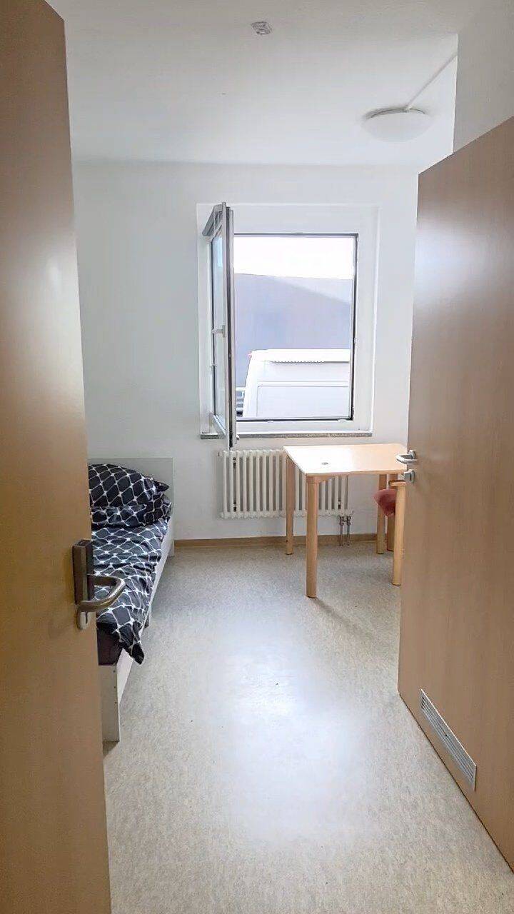 Voll möbliertes 1-Zimmer-Apartment in zentraler Lage – Strom, Heizung und WLAN inklusive, 6844 Dessau-Roßlau (Innenstadt Mildensee Waldersee)
