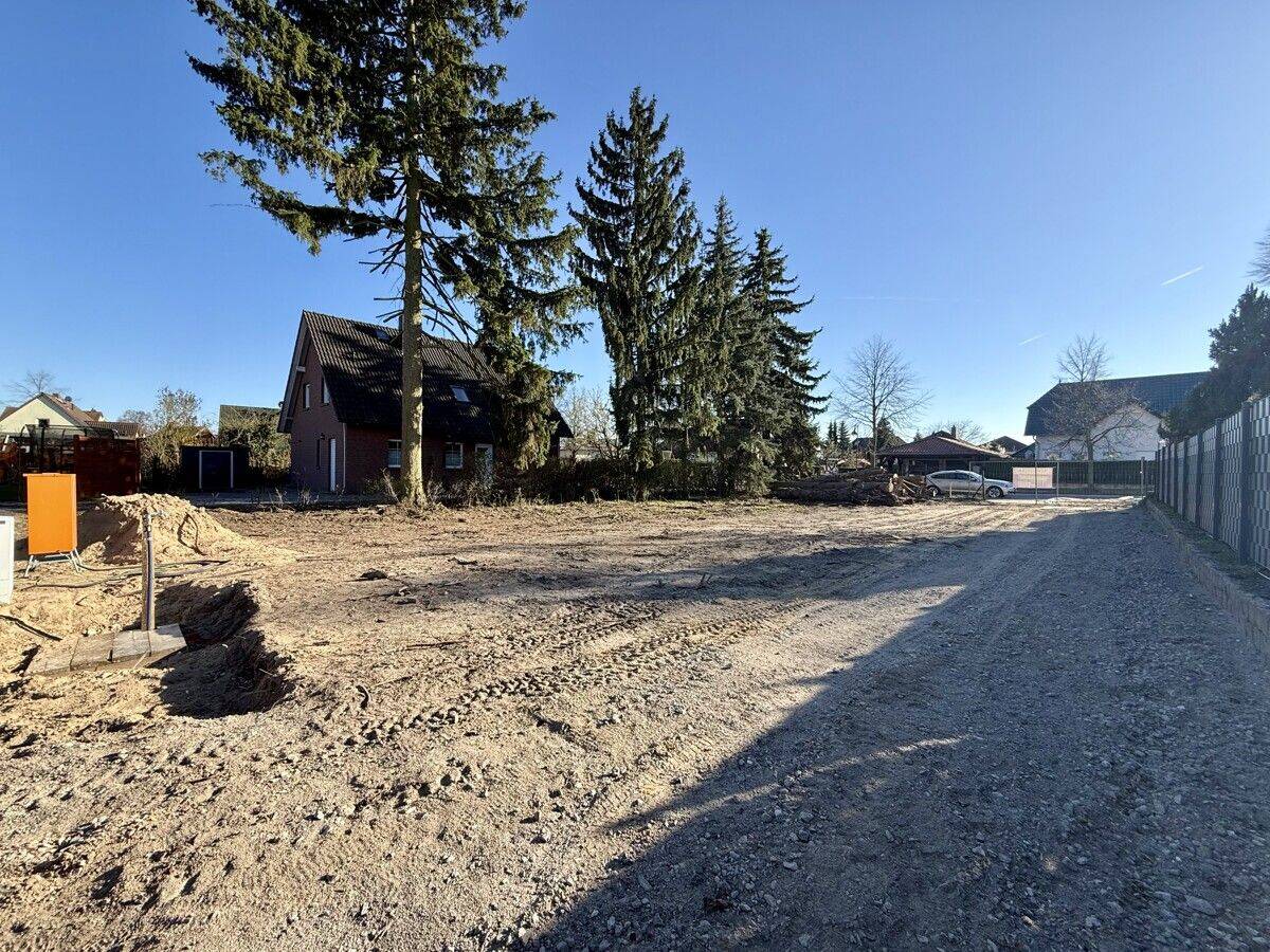 OHNE BAUBINDUNG | Provisionsfreies Grundstück für EFH und ZFH in Ahrensfelde, 16356 Ahrensfelde