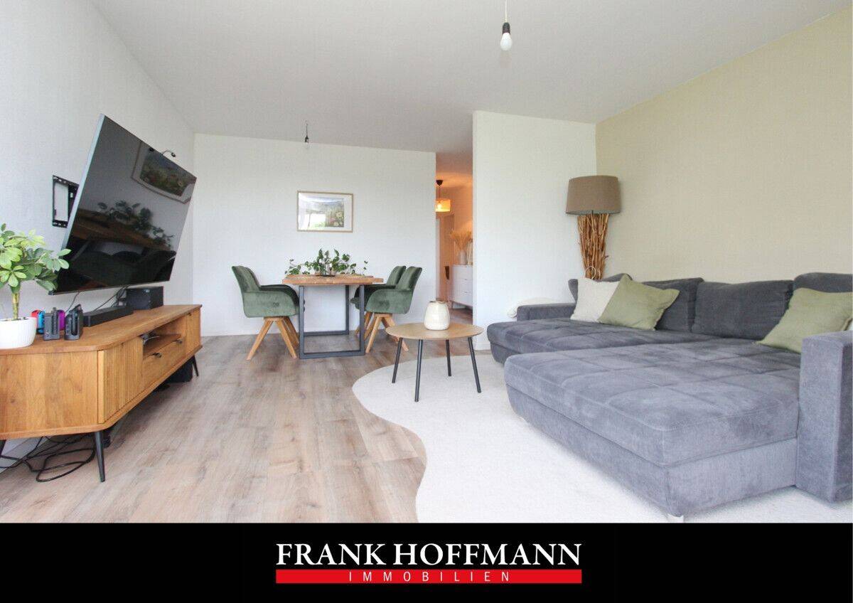 Moderne 3-Zimmer-Wohnung mit 2 Balkonen & Seeblick in Hamburg-Wandsbek, 22041 Hamburg (Wandsbek Marienthal Tonndorf)
