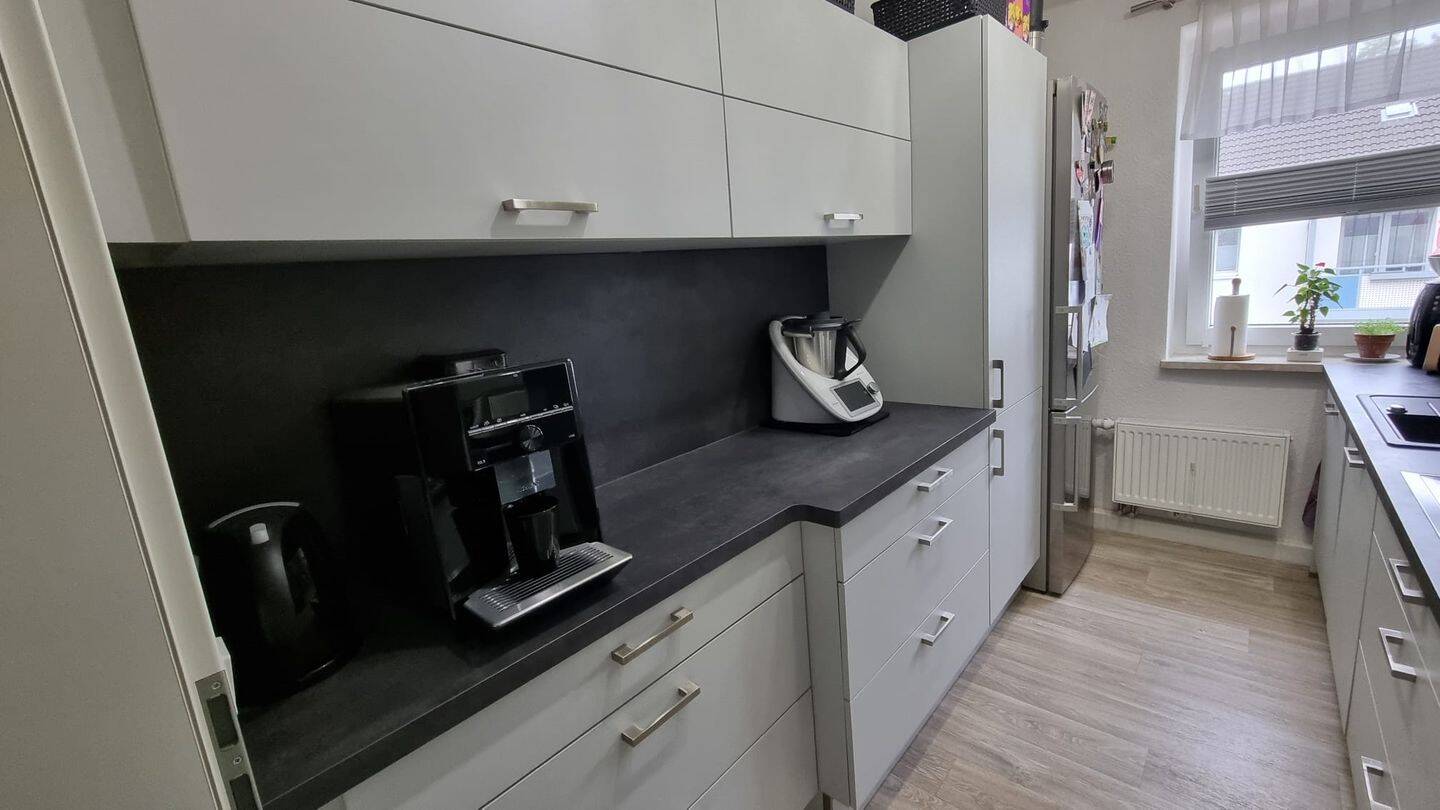 4-Raum-Wohnung mit Balkon und EBK, 8371 Glauchau