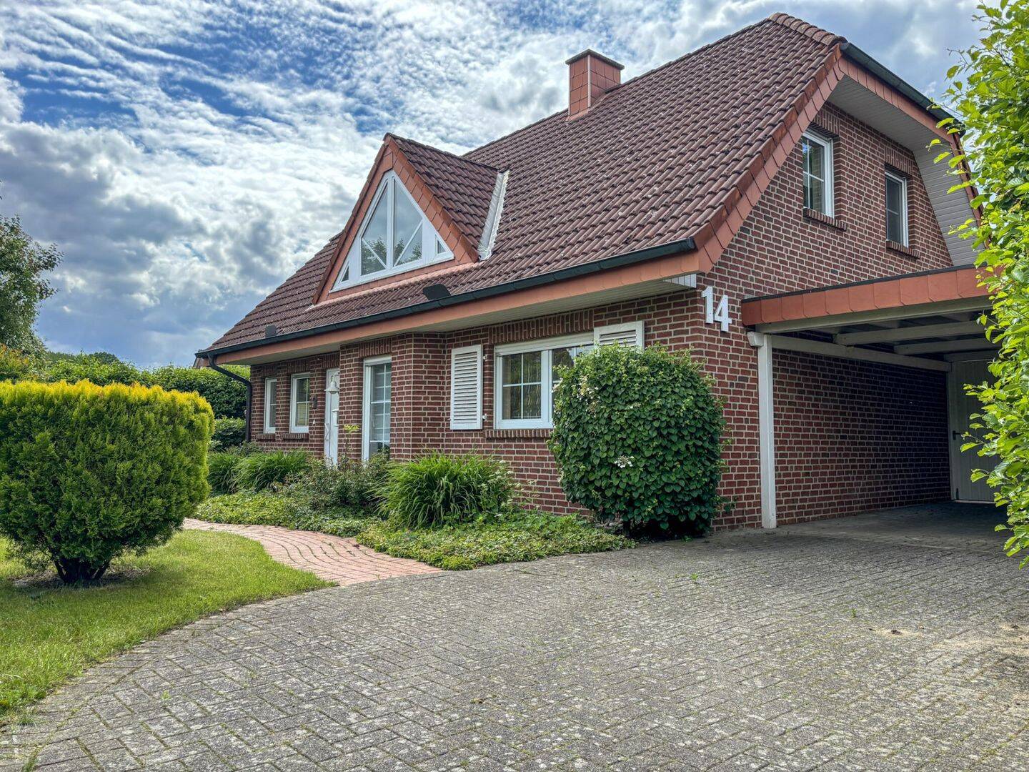 Ihr neues Familienglück: Charmantes Einfamilienhaus in ruhiger Bestlage, 49205 Hasbergen