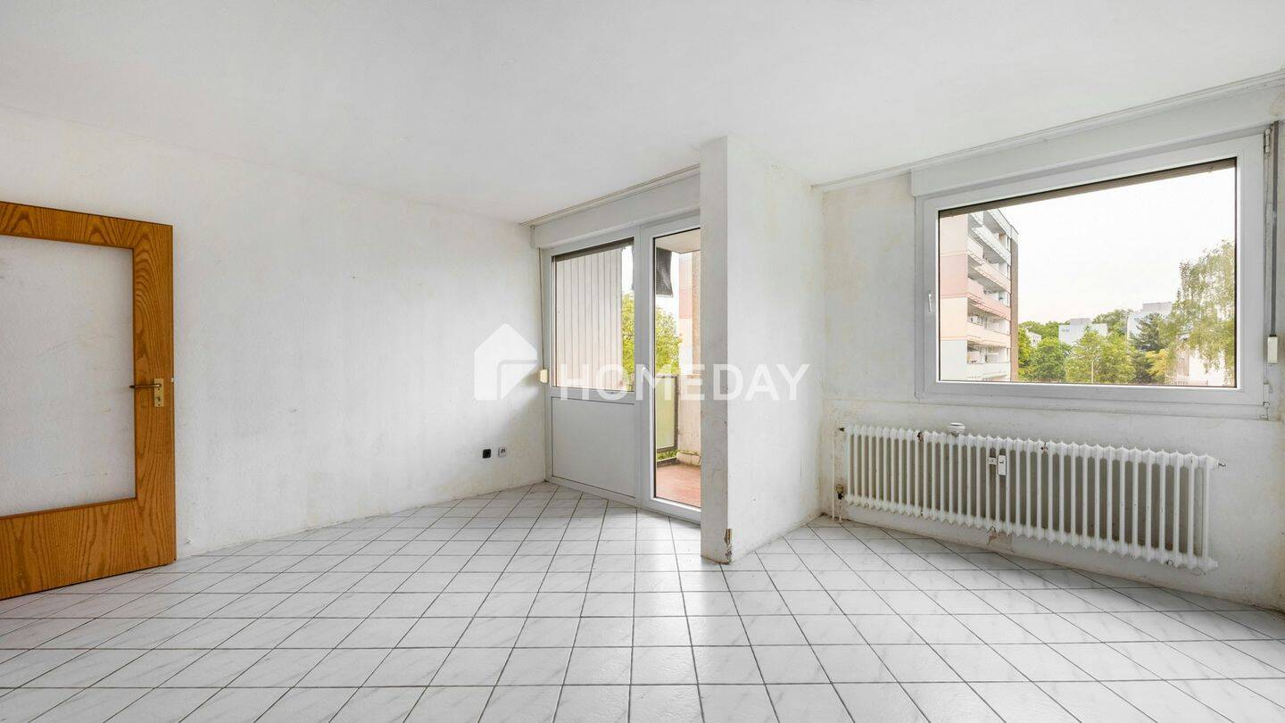 Bezugsfrei und gut geschnitten: Drei-Zimmer-Wohnung mit Loggia und Aufzug, 41540 Dormagen
