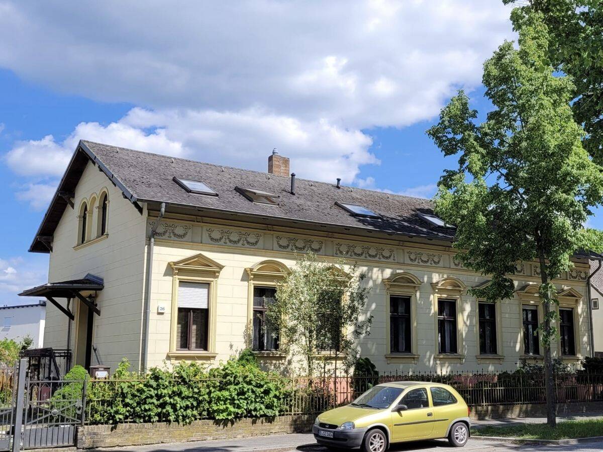 PROVISIONSFREI | Historische Stadtvilla – Wohnen, Arbeiten oder Mehrgenerationen unter einem Dach, 14641 Nauen