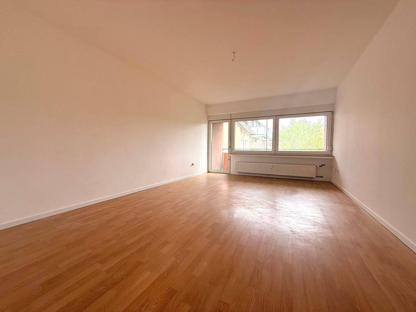 2 Zimmer Wohnung zur Eigennutzung mit zwei Balkonen in bester Innenstadtlage, 59821 Arnsberg