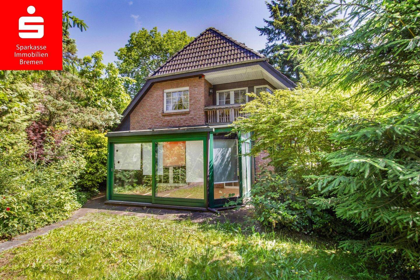 Attraktives Einfamilienhaus mit separaten Nutzungsmöglichkeiten in Bremen-Mittelshuchting, 28259 Bremen (Grolland Kirchhuchting Mittelshuchting Sodenmatt)