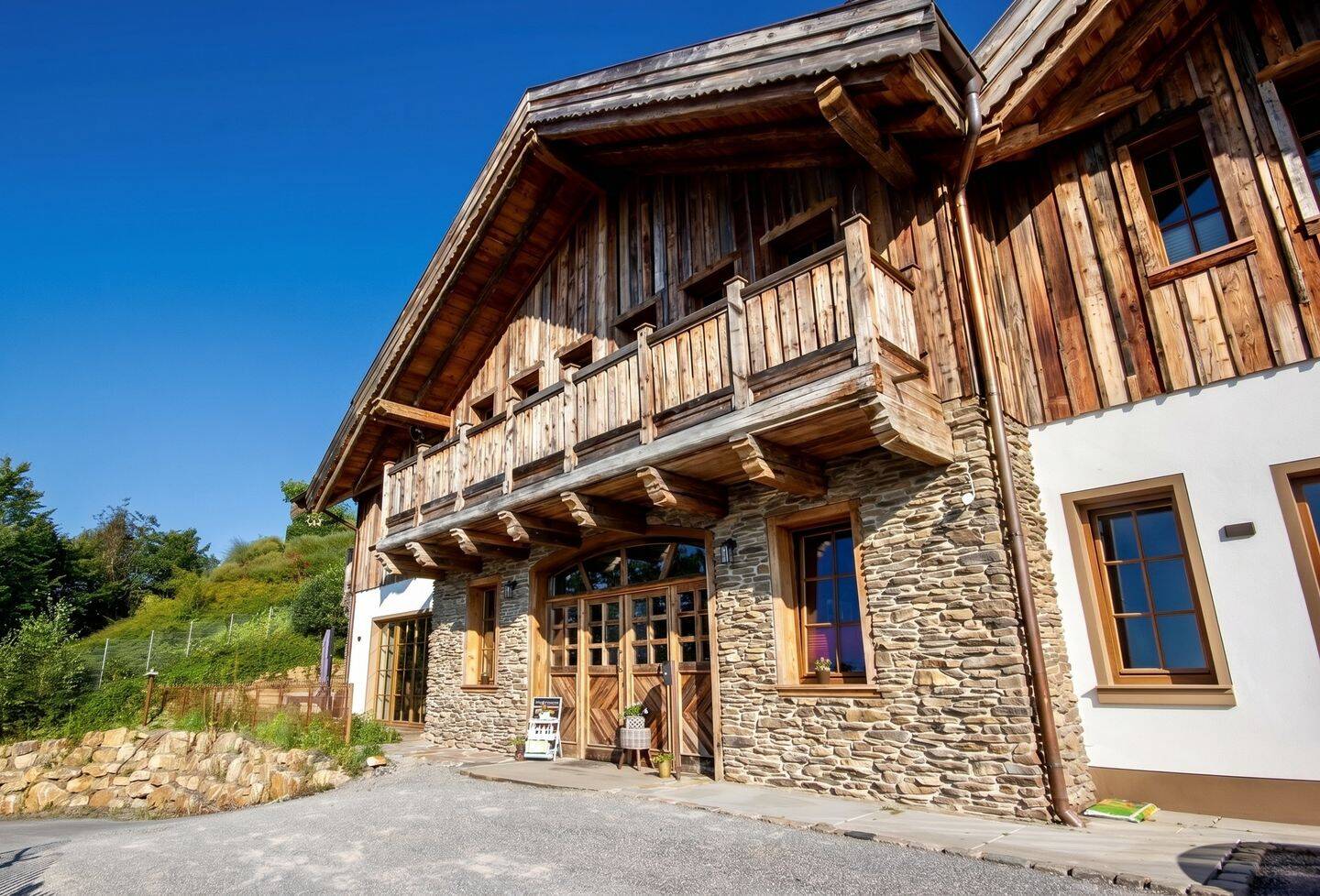 Luxuriöses Chalet in bester Lage mit unverstelltem Weitblick, 59846 Sundern (Sauerland)