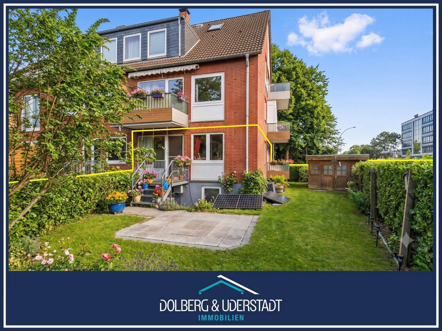 Hamburg-Wandsbek: Hochparterre mit Stellplatz, Balkon & Gartenanteil