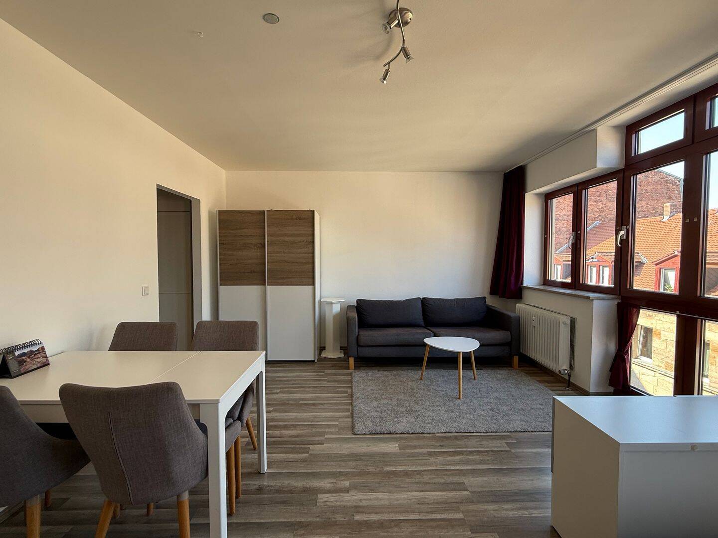 Möblierte 1-Zimmer-Wohnung in der Innenstadt, ideal für Studenten und Wochenendheimfahrer, 90762 Fürth (Innenstadt)