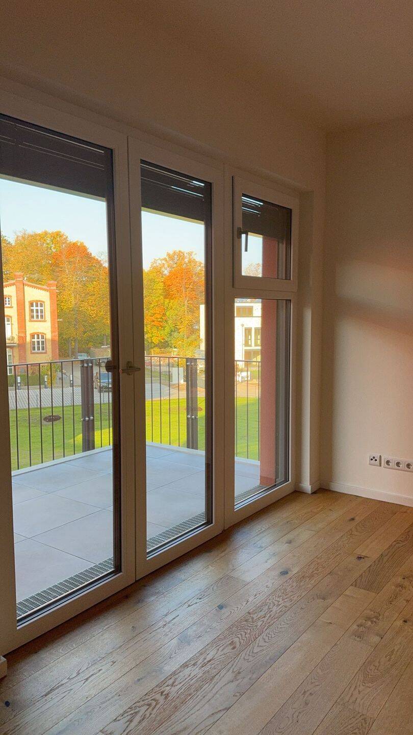 Schöne Zwei Zimmer Wohnung an der Spree, 12555 Berlin (Treptow-Köpenick Köpenick)