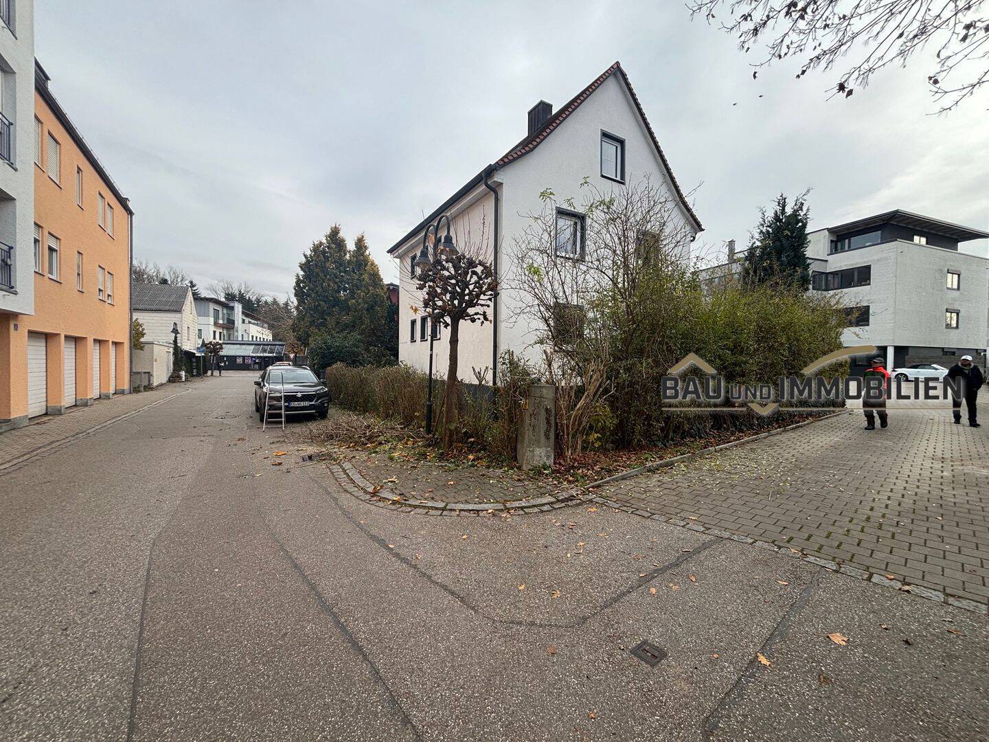 Stadthaus / Praxis // Büro mit 4 Parkplätze & Garten Mitten in Eggenfelden, 84307 Eggenfelden