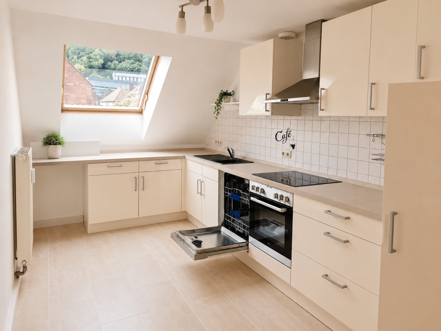 Altbauwohnung mit Burgblick in Landstuhl, 66849 Kindsbach