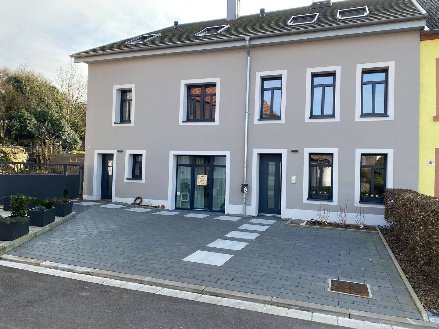 Großzügige und barrierefreie Wohnung mit Lift und Loggia, 66693 Mettlach