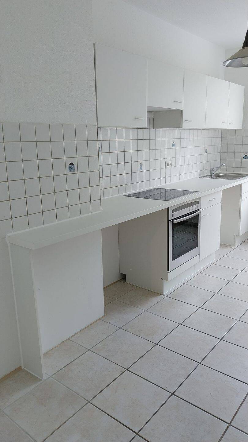 Attraktive 2-Zimmer-Altbauwohnung im Reiherstiegviertel am Hafenrand, 21107 Hamburg (Mitte Steinwerder Wilhelmsburg)