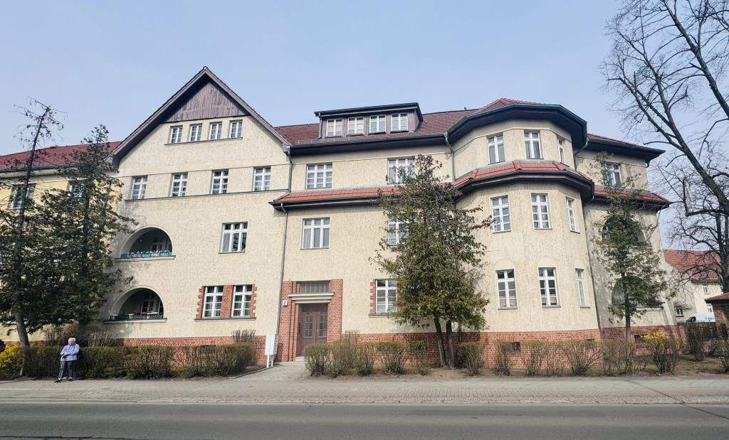 Henningsdorf,Edisonstraße2-Großzügige 4-Zimmer- Wohnung – frei, 16761 Hennigsdorf
