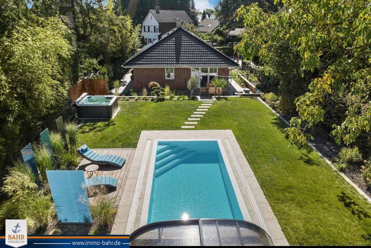 Ultimativer Luxusbungalow von Viebrock in Bestlage von Poppenbüttel!