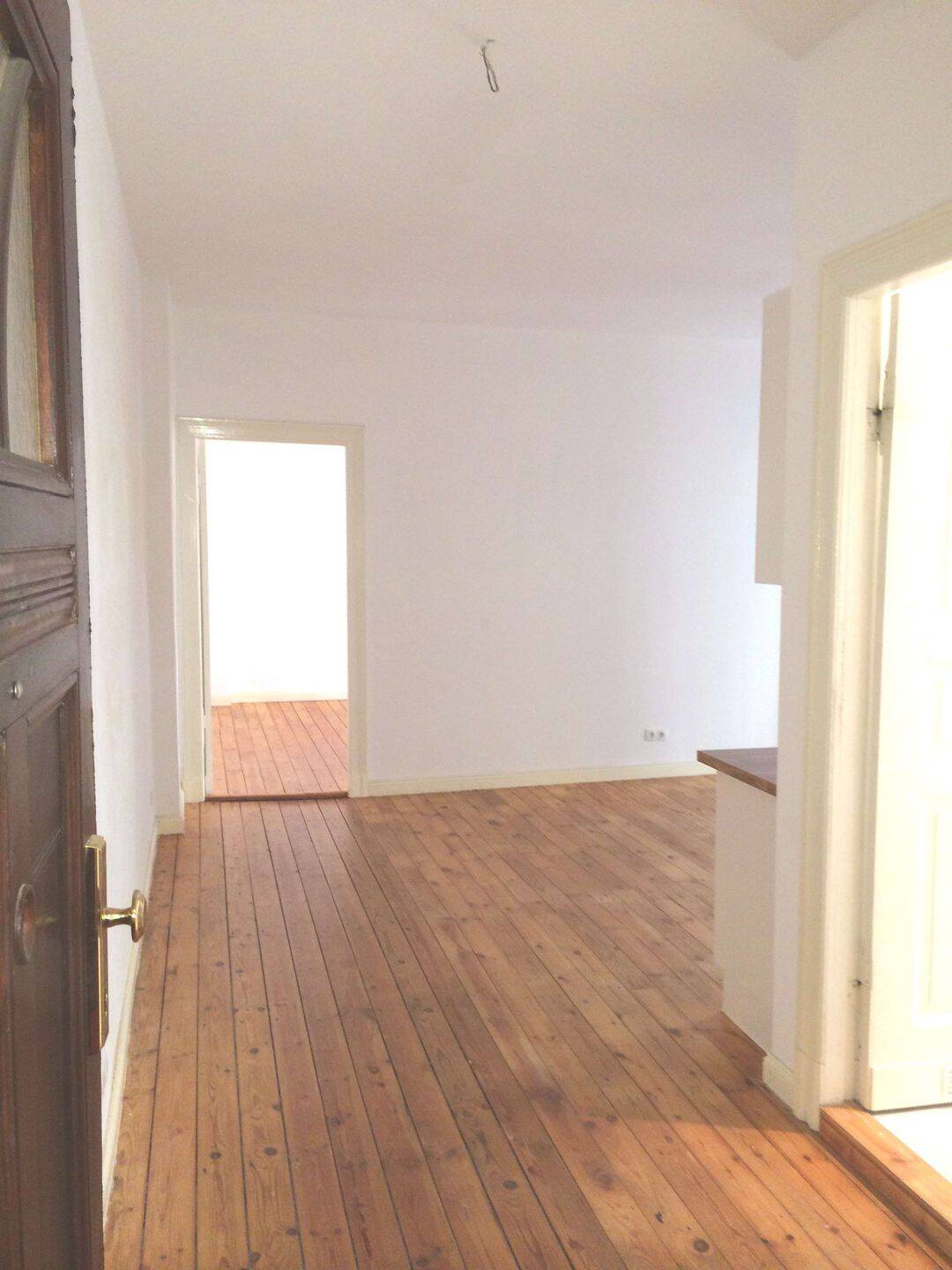 Balkon ruhig im Hinterhof Bad mit Fenster Einbauküche ab 01.08.2026, 10439 Berlin (Pankow Prenzlauer Berg)