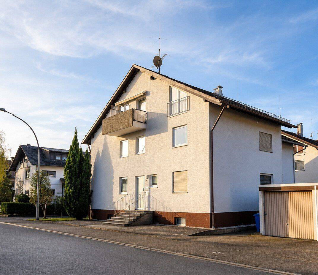 Gepflegte 4-Zimmer-Erdgeschosswohnung mit überdachter Terrasse & Garage, 76669 Bad Schönborn