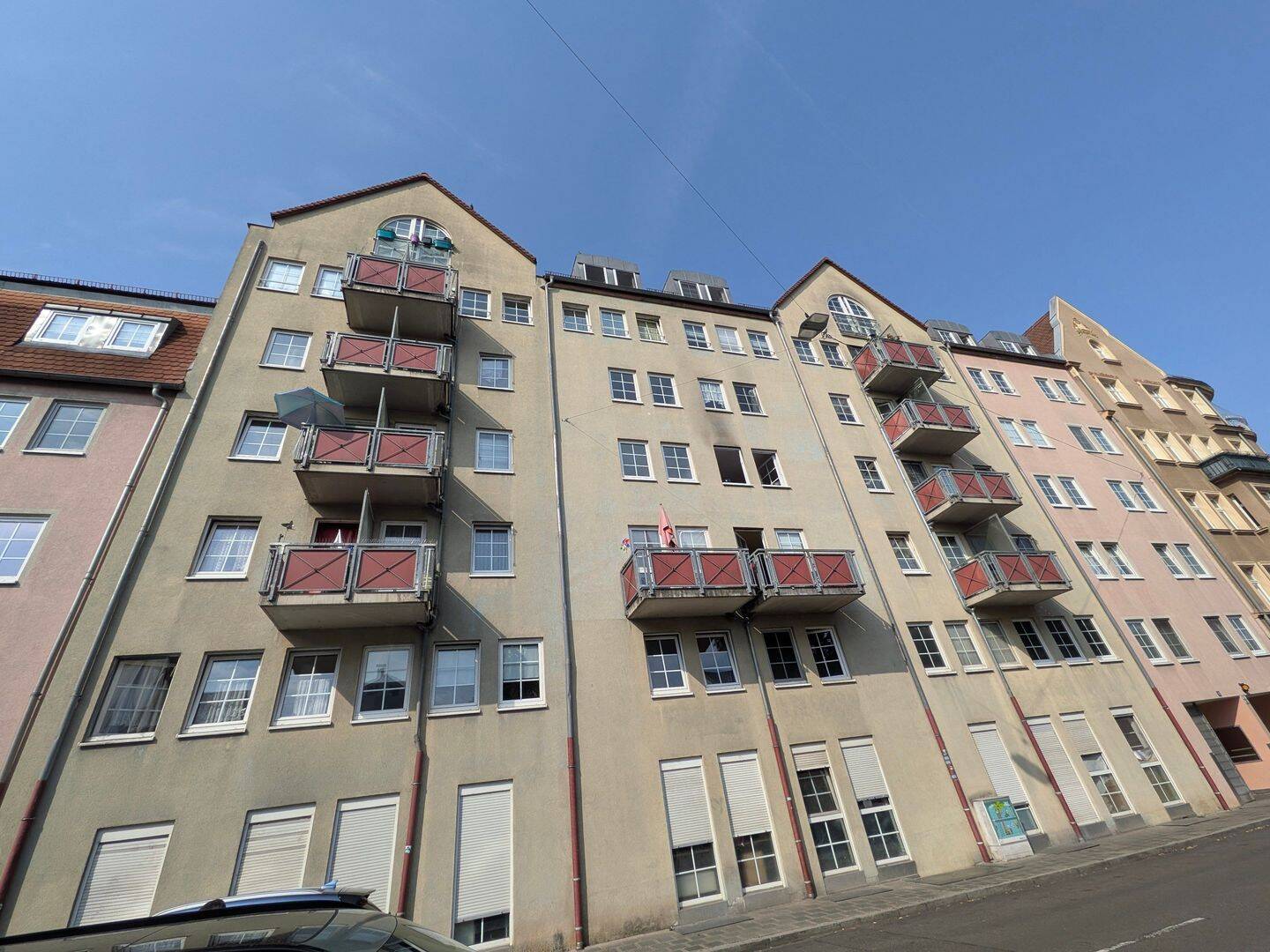 Attraktives Studio-Apartment mit Tiefgaragenstellplatz in zentraler Lage von Fürth, 90762 Fürth (Innenstadt)